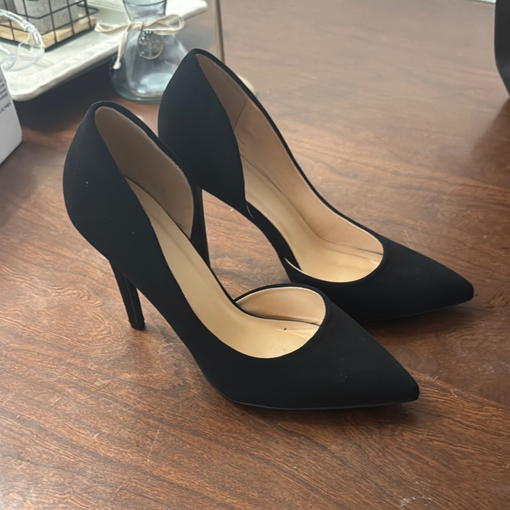 Dream Pairs Classic Black Heels for Women